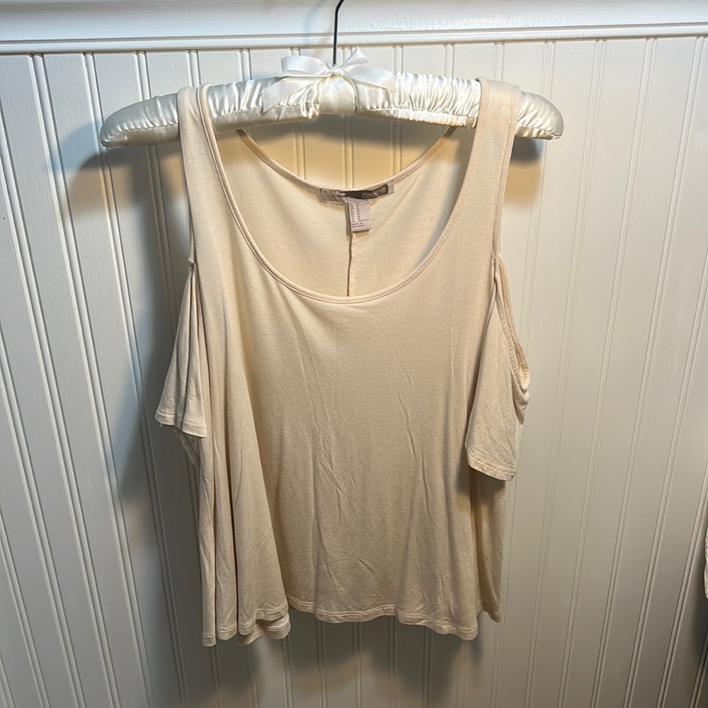 Women’s Blouse